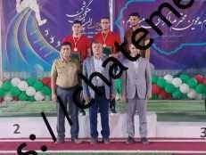 معلم دانش آموز بوشهری در مسابقات وزنه برداری به مدال طلا دست یافت